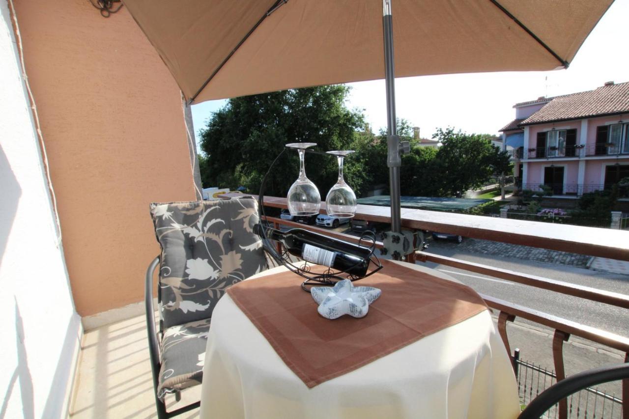 Blue Adria Suites Porec Ngoại thất bức ảnh