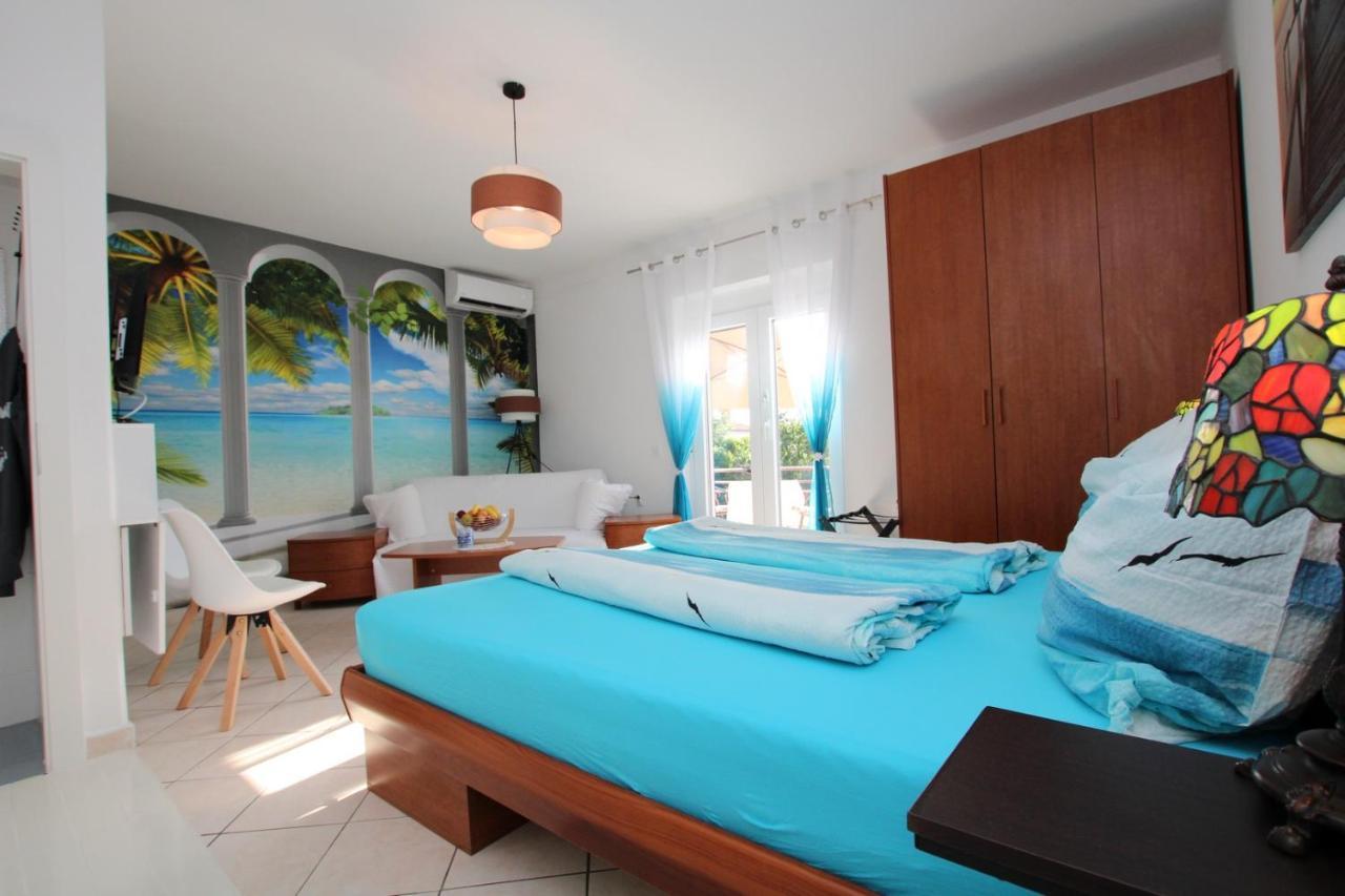 Blue Adria Suites Porec Ngoại thất bức ảnh