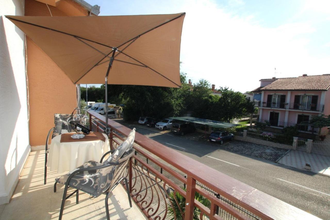 Blue Adria Suites Porec Ngoại thất bức ảnh