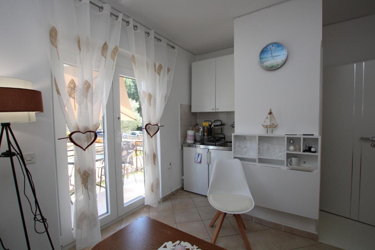 Blue Adria Suites Porec Ngoại thất bức ảnh